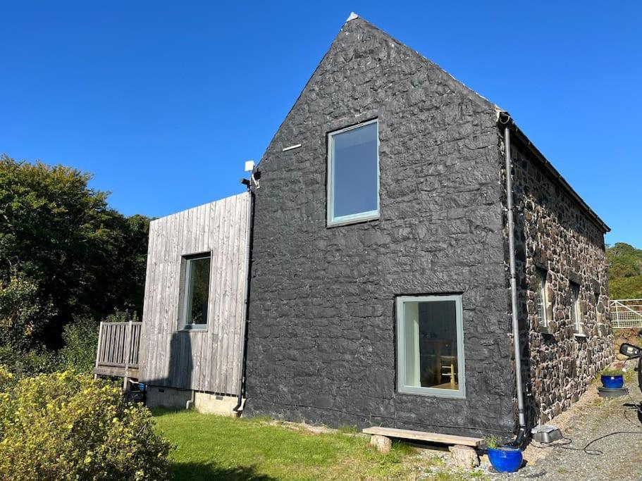 Mill House Steading Overlooking The Sea And Mull Bonnavoulin المظهر الخارجي الصورة